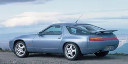 Porsche 928 GTS