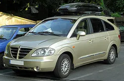 SsangYong Rodius Generation 1