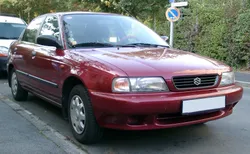 Suzuki Baleno Generation 1