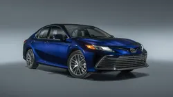 Toyota Camry XV70 (facelift 2020)