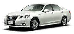 Toyota Crown Generation 14 (S210) (facelift 2015)