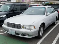 Toyota Crown S140 (facelift 1993)