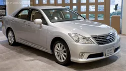 Toyota Crown S200 (facelift 2010)