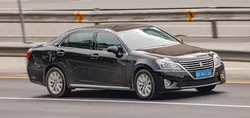 Toyota Crown S200