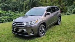 Toyota Highlander Generation 3 (U50)