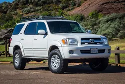 Toyota Sequoia Generation 1