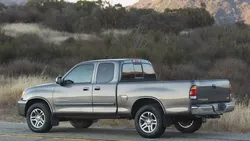 Toyota Tundra Generation 1 (facelift 2003)
