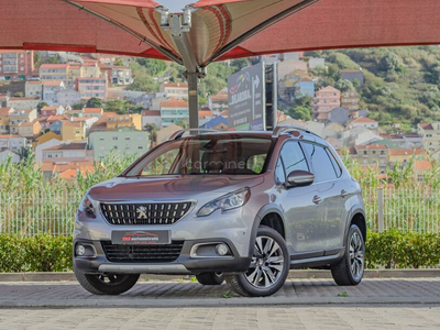 Peugeot 2008 1.2 PureTech Allure EAT6