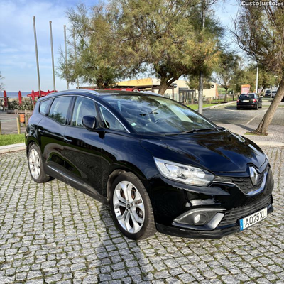 Renault Grand Scénic Luxe 1.5dci