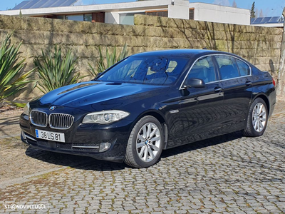 BMW 530 d xDrive Exclusive Auto