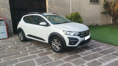 Dacia Sandero 1.0 ECO-G STEPWAY BI-FUEL SÓ 28.402 Km (NACIONAL)