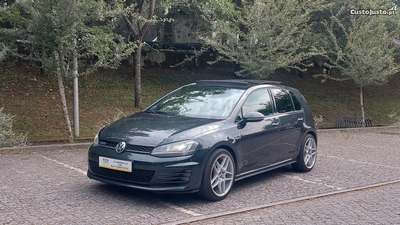 VW Golf 2.0TDi GTD