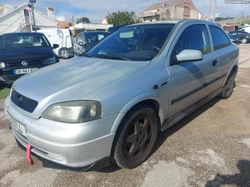 Opel Astra 1.6i Sport 101 CV