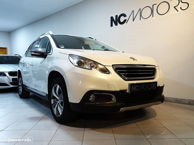 Peugeot 2008 1.2 VTi Allure