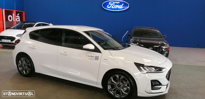 Ford Focus 1.0 EcoBoost ST-Line X