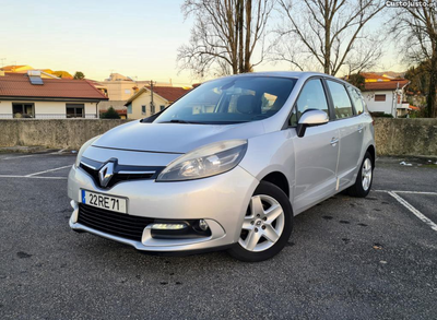 Renault Grand Scénic 1.5 dCi - 7 Lugares - Oportunidade!