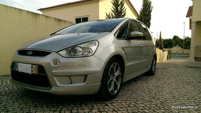 Ford S-Max Titanium 2.2 TDCI