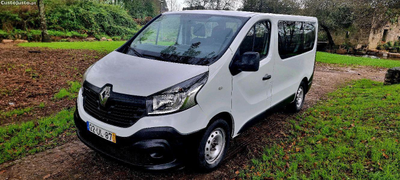 Renault Trafic 9 lugares 2018