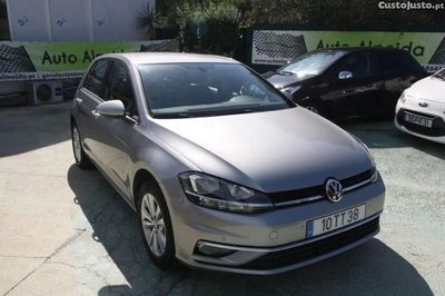 VW Golf Golf 1.0 TSI Confortline DSG