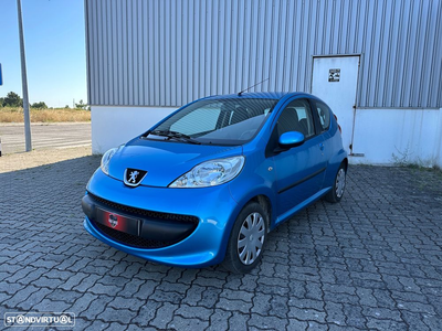 Peugeot 107 1.0 Filou 2-Tronic