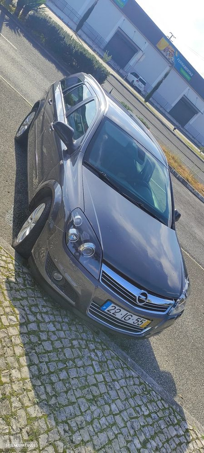 Opel Astra 1.7 CDTi Cosmo