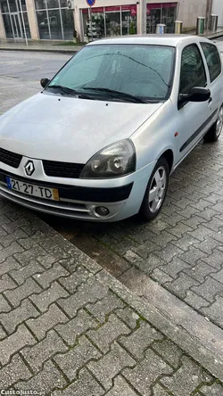 Renault Clio 1.5 comercial