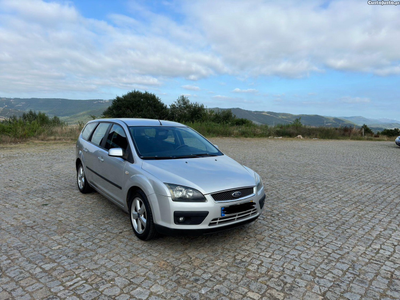 Ford Focus 1.6 TDCI impecável