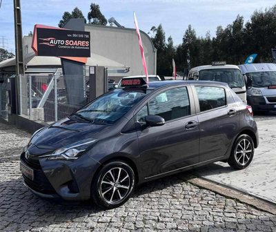 Toyota Yaris undefined