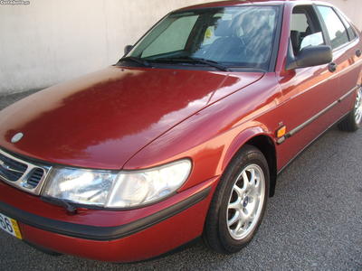 Saab 93 Hatch 2.2 (115cv) impecável