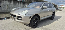 Porsche Cayenne 3.2i V6