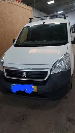 Peugeot Partner Premium Plus 1.6 BlueHDI 100cv