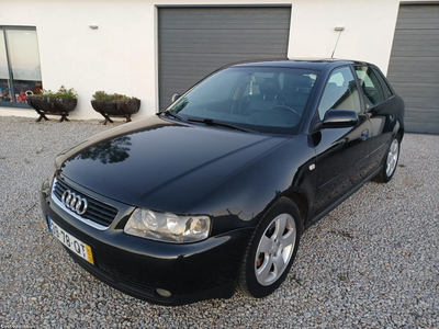 Audi A3 1.9 TDi 130cv