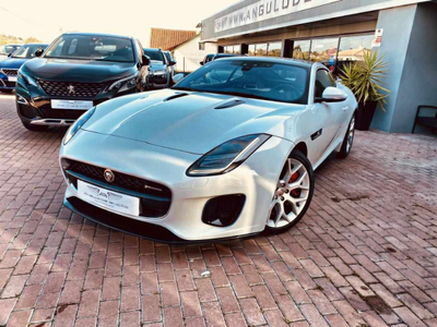 Jaguar F-Type P300 R-Dynamic