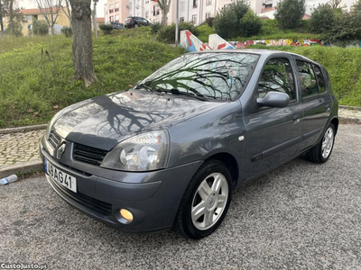 Renault Clio Extreme 1.2 16V