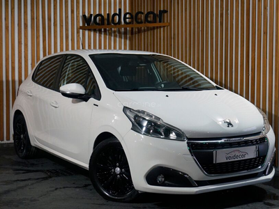 Peugeot 208 1.5 BlueHDi Signature