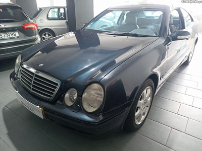 Mercedes-Benz CLK 200 KOMPRESSOR 192 CV AVANTGARD