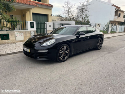 Porsche Panamera Standard