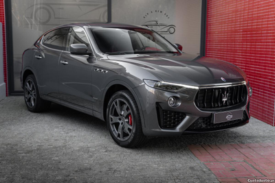 Maserati Levante SQ4 V6 GranSport