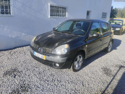 Renault Clio 2