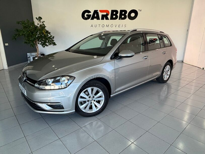 Volkswagen Golf 1.6 TDI Confortline