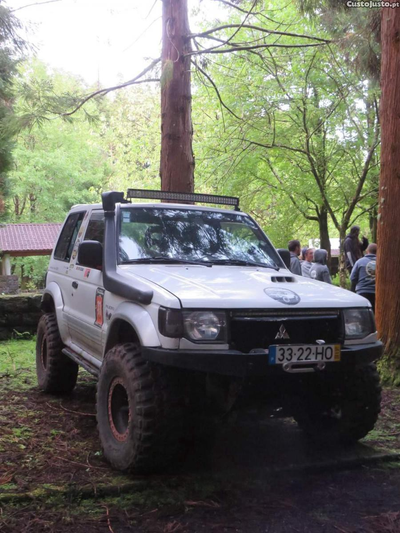 Mitsubishi Pajero GLS