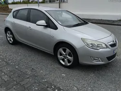 Opel Astra Enjoy 1.4 ( GASOLINA ) 159000km