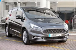 Ford S-Max 2.0 TDCi Vignale Powershift