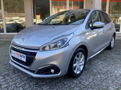 Peugeot 208 1.2 PureTech Style