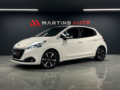 Peugeot 208 1.2 PureTech Signature