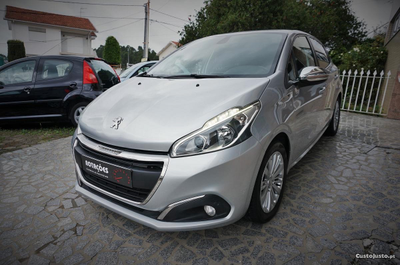 Peugeot 208 1.6 BlueHDI STYLE GPS IVA DEDUT.