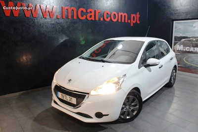 Peugeot 208 1.4 HDi