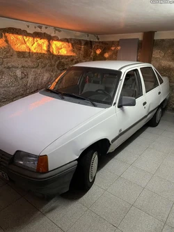 Opel Kadett E