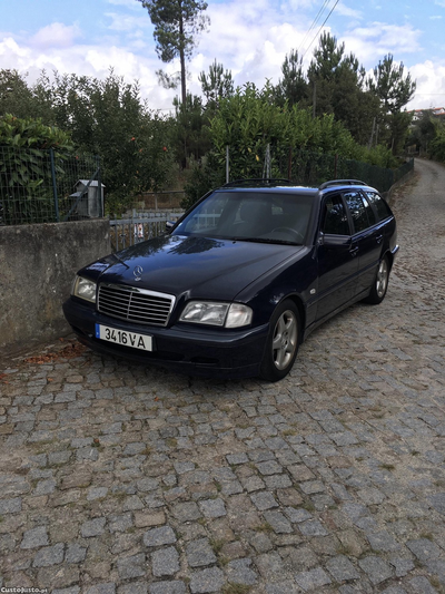 Mercedes-Benz C 220 2.2 CDI