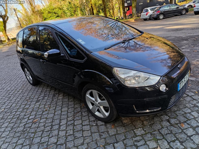 Ford S-Max 1.8